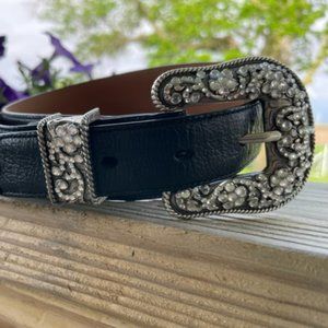 Ladies Ariat Black Leather Belt with Bling Buckle